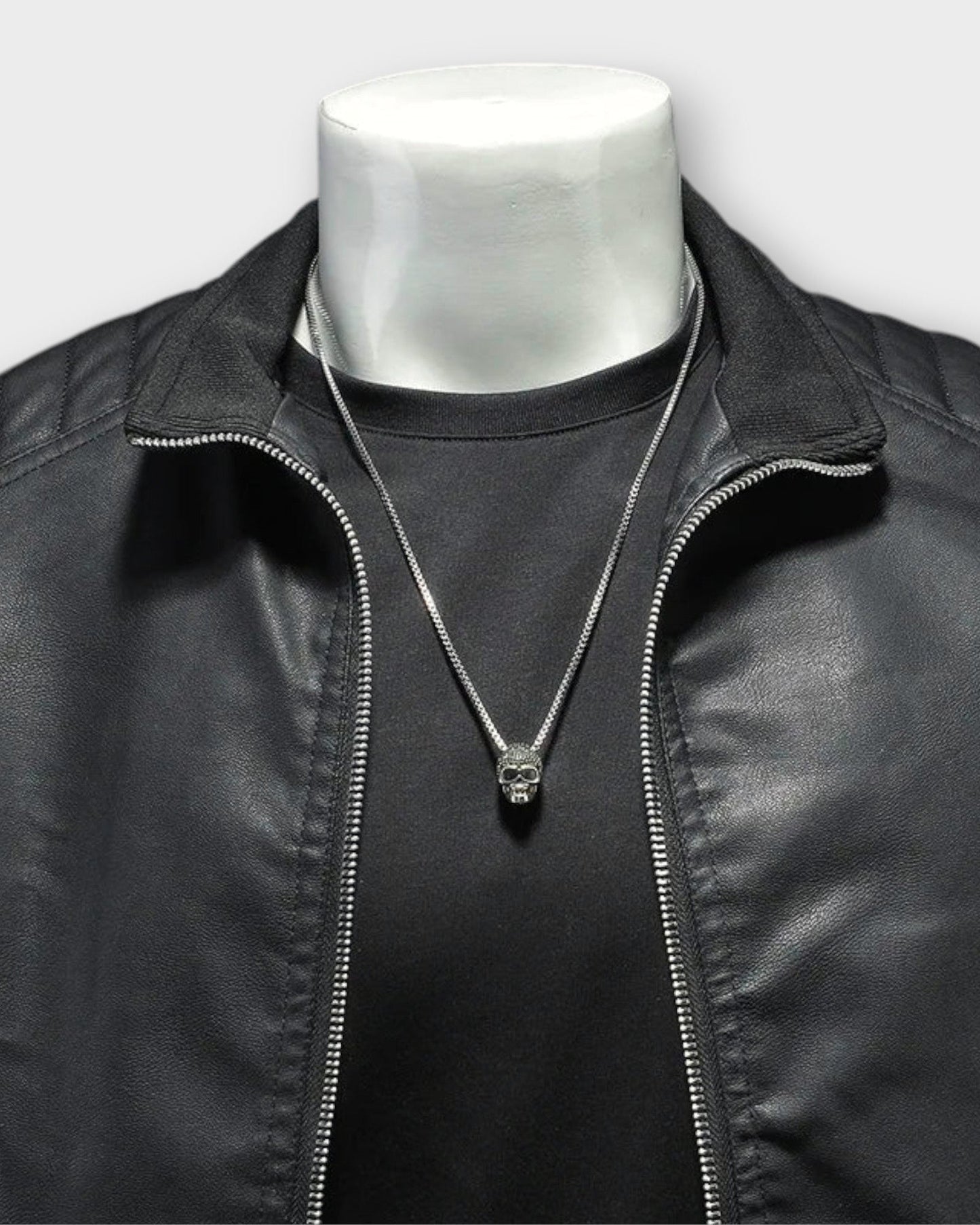 FABIÁN | Chaqueta de cuero con cuello alto