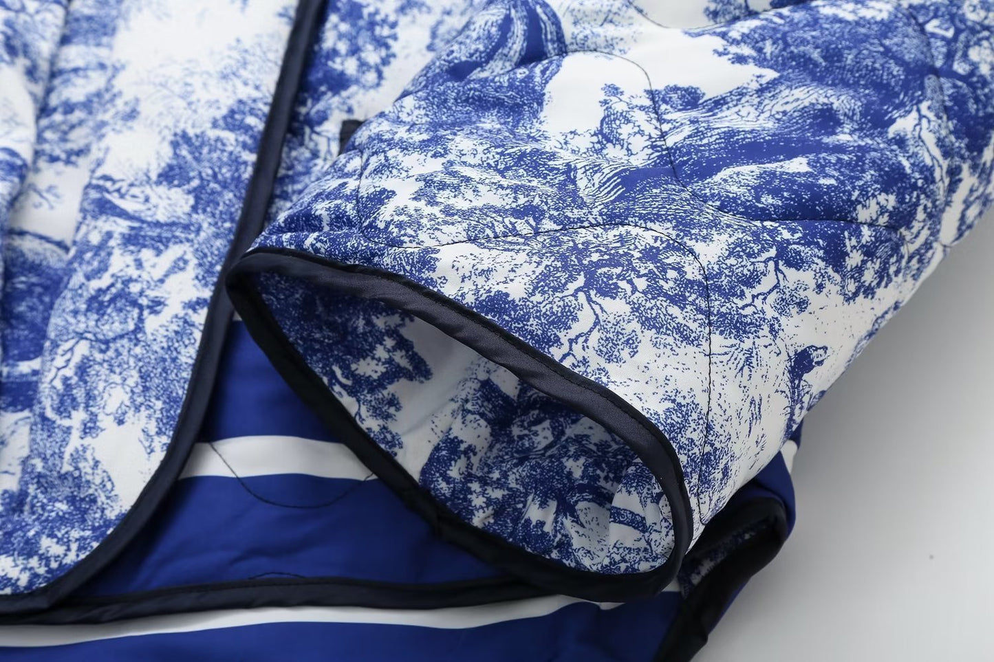 ÚNICA | CHAQUETA ACOLCHADA EDICIÓN LIMITADA