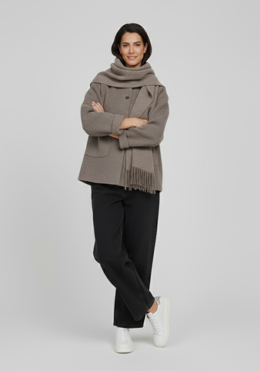 Abrigo Elegante con Bufanda - Kenia Blanco