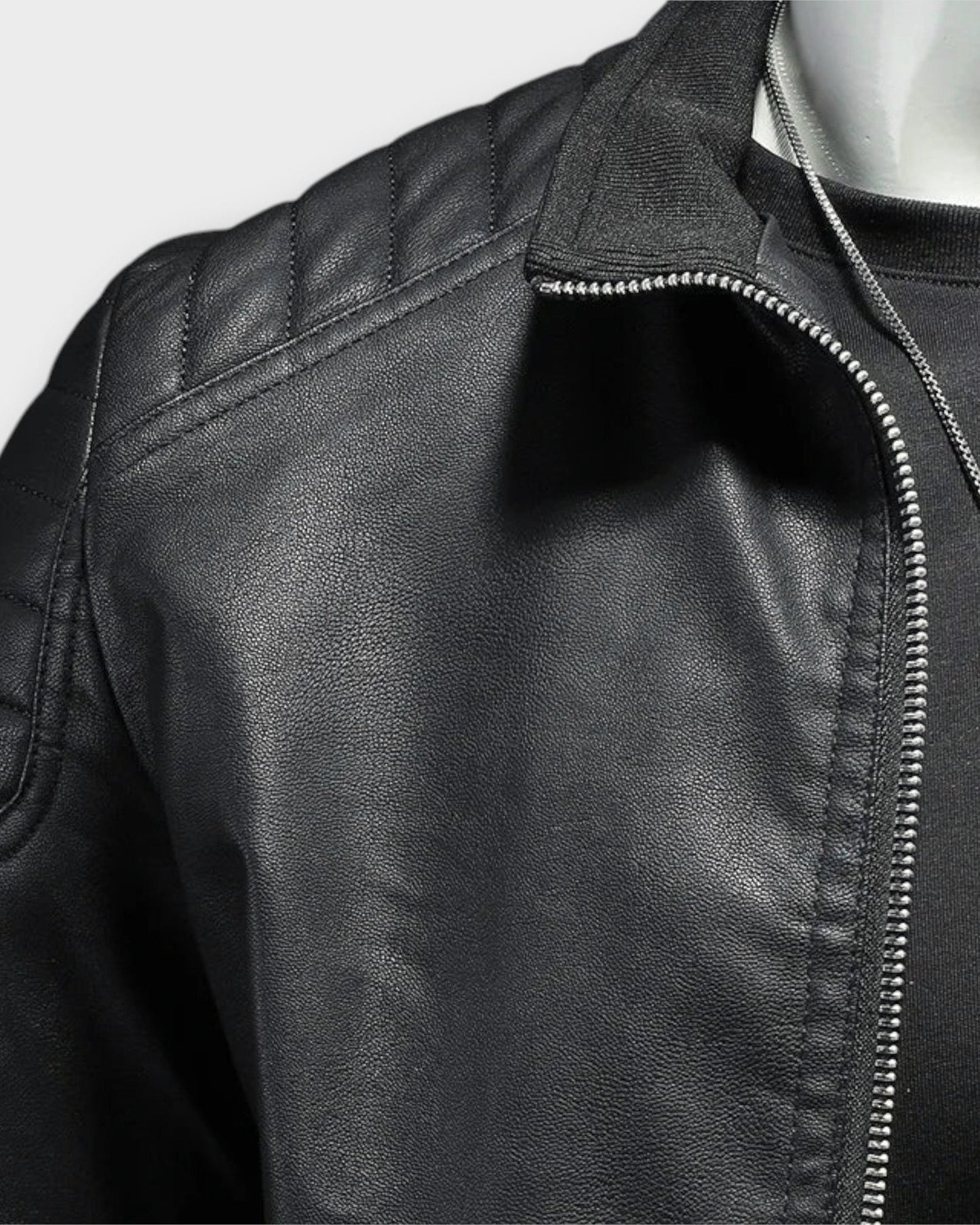 FABIÁN | Chaqueta de cuero con cuello alto