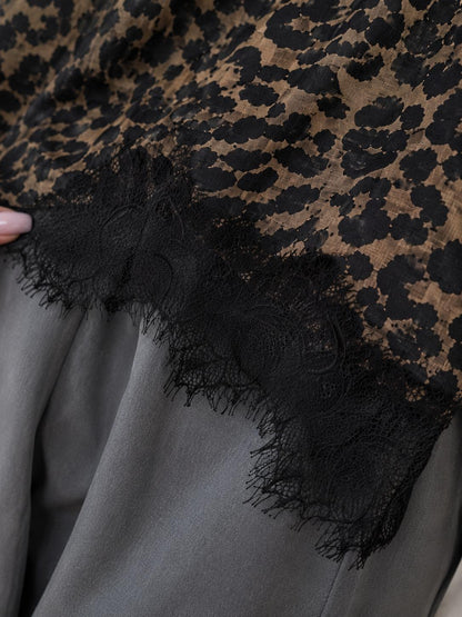 LEONA™ | Camiseta con encaje
