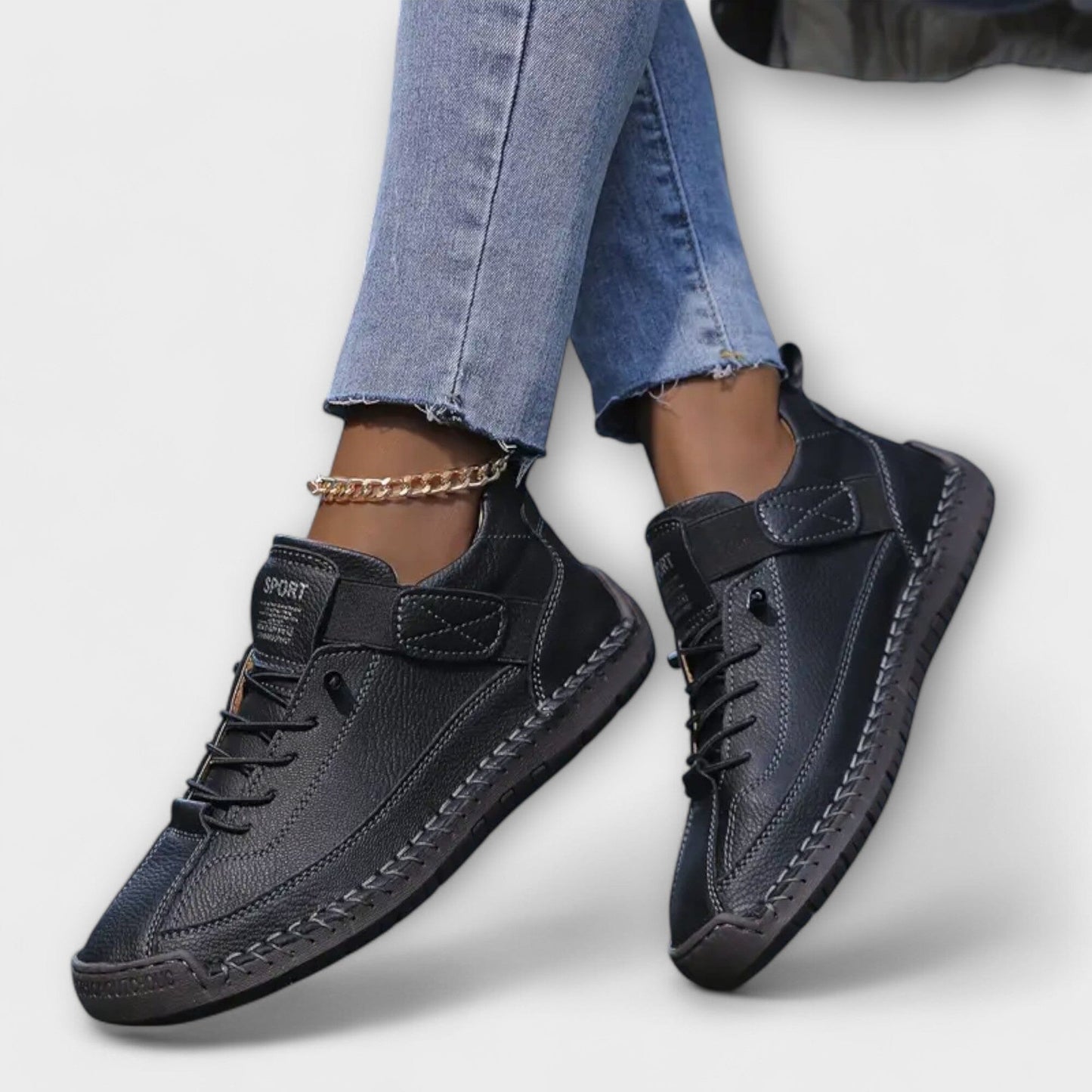 Chelsea – Sneakers Atemporales que combinan Estilo y Comodidad