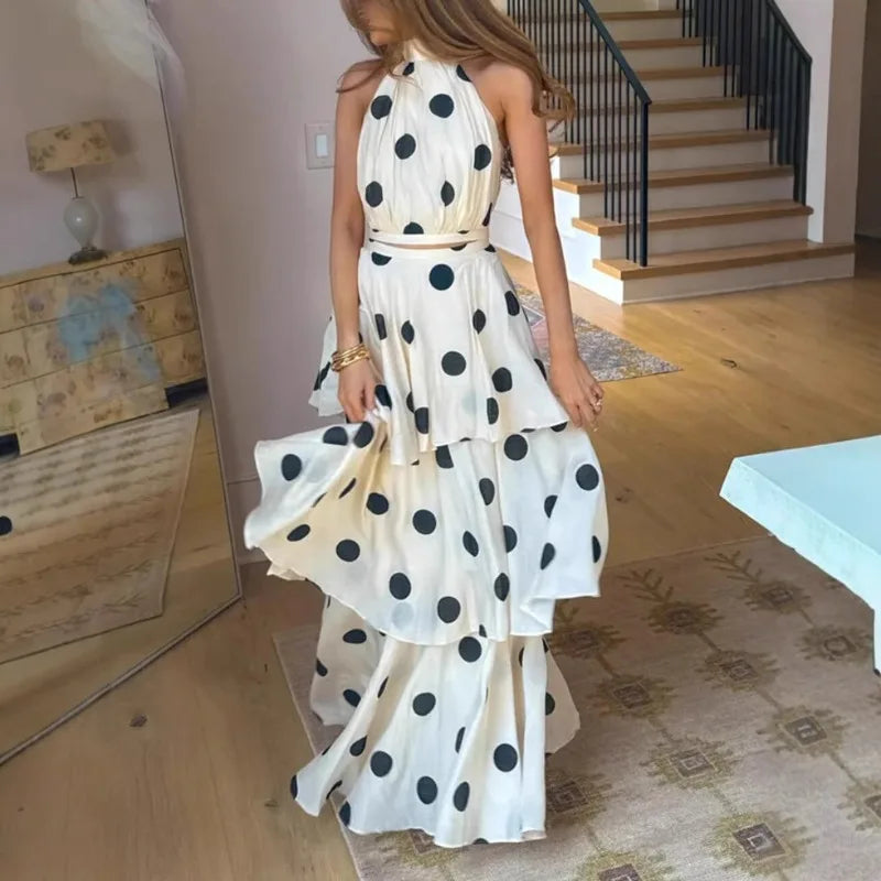 Conjunto Lunaria Polka – Elegancia atemporal