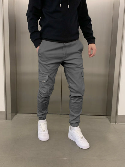 PANTALÓN CARGO DE CORTE JOGGER
