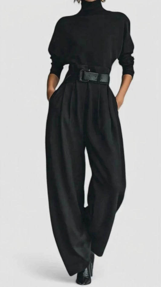 Doris Mono de Cuello Alto