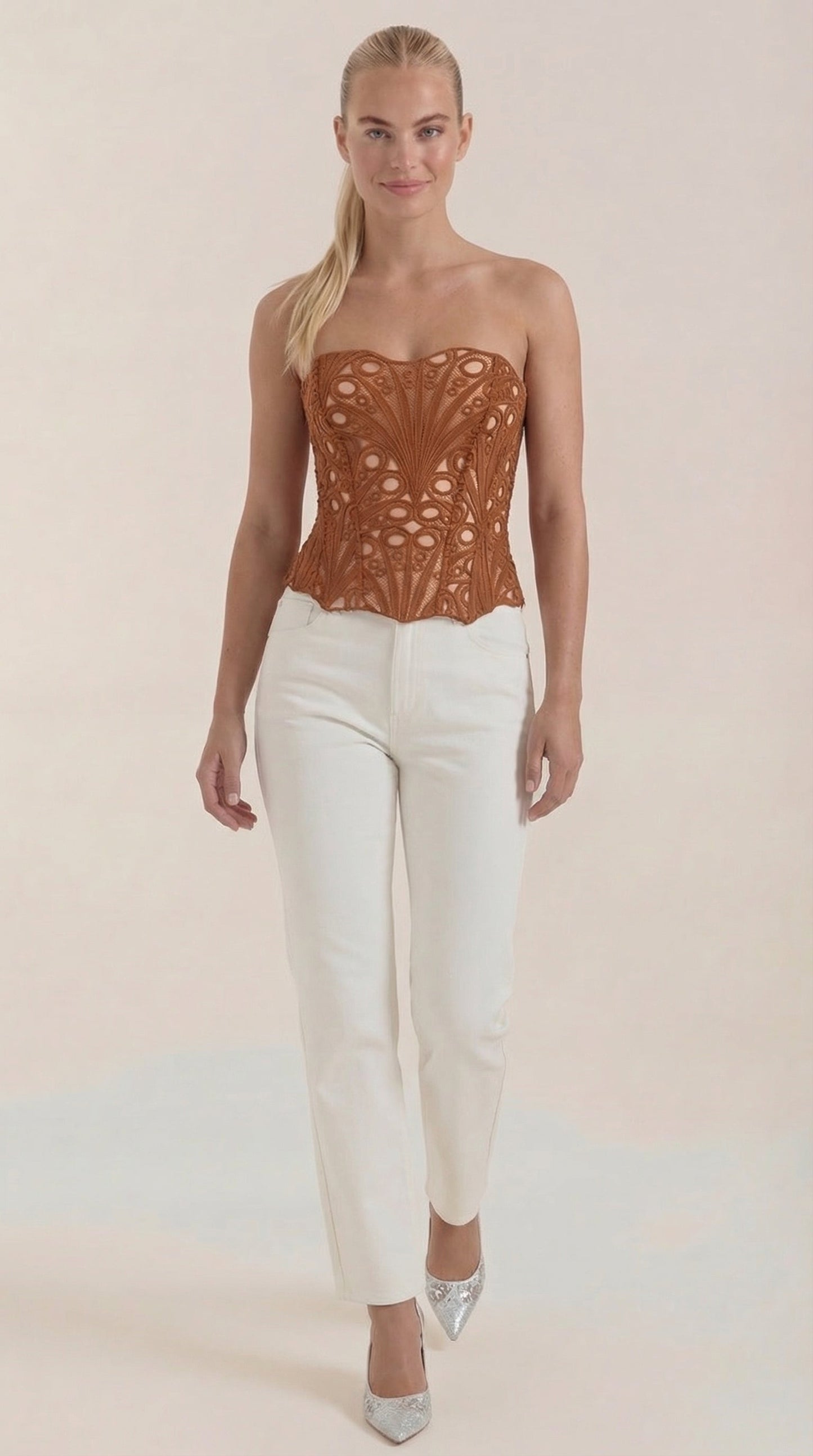 Top Corsé Robyn de Encaje sin Tirantes