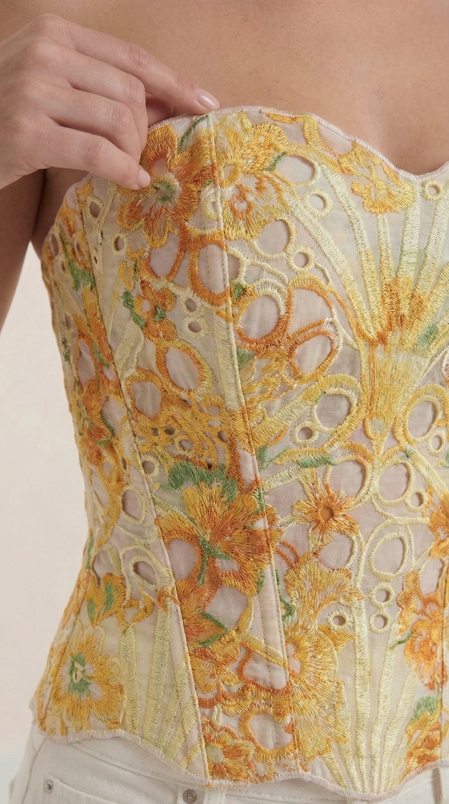 Top Corsé Robyn de Encaje sin Tirantes